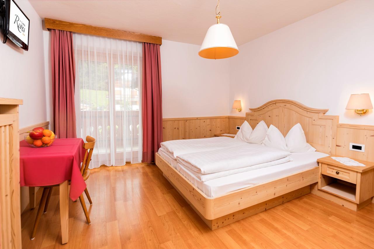 Garni Rives Bed & Breakfast Urtijëi Dış mekan fotoğraf